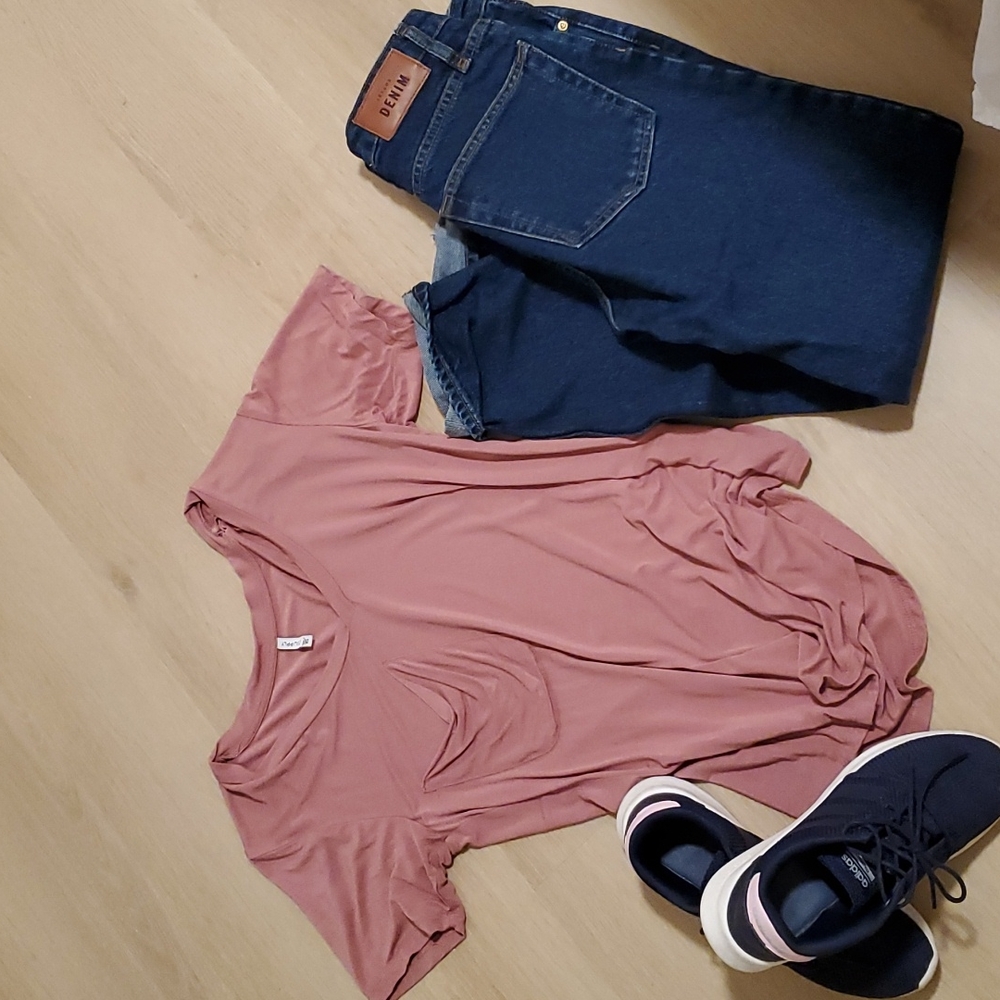 Z Supply Premium Sleek Jersey Pocket Tee in Withered Rose